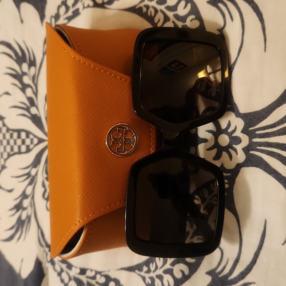 Tory Burch 52MM Oversized Black Square Sunglasses with Smoke Gradient Lenses